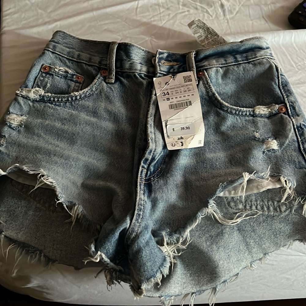 Zara distress shorts